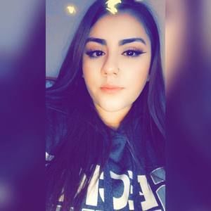 Meet your Posher, Vanessa